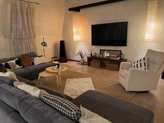 4-х кімнатна комфортна квартира 200 м2. Вул. Хорива, 4 Киев