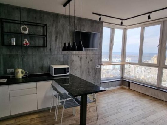 Здам 2 кім.квартиру-студію, Центр, Смілянська 2/1 Черкассы