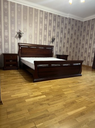 Без комиссии. Аренда просторной 3к квартиры на Печерске Коновальца 32Б - фото 1