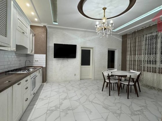 Оренда трикімнатної квартири по вул.Підгірна Ужгород