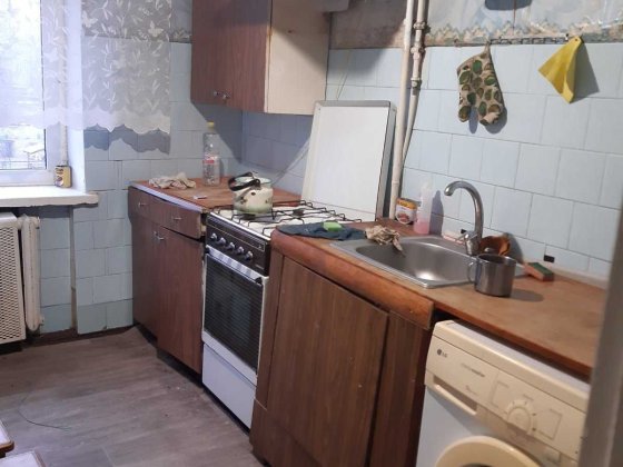 Недорого ! Здам 3х кімн кв  біля готелю Градецький Чернигов