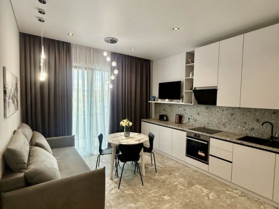 Оренда 1.5-кімн в  ЖК Sherwood Ужгород