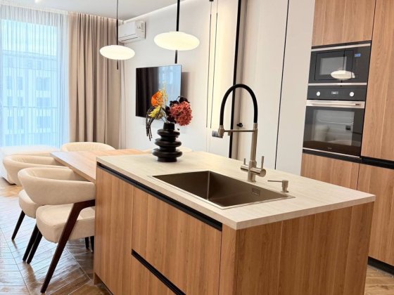 Паркленд, Квартира 2,5 кімната, 4/9 поверх, 84 м², Ужгород. Ужгород