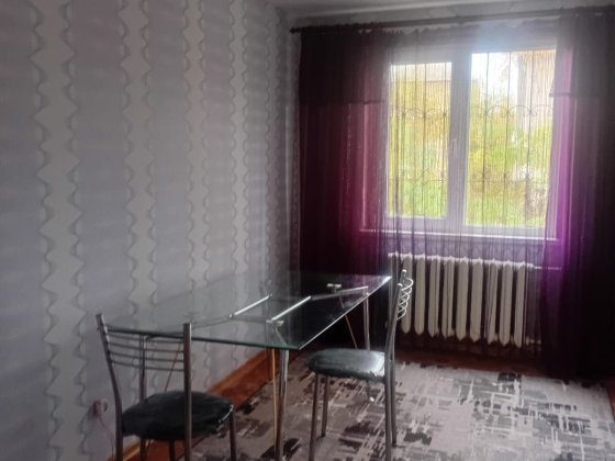 Здам в оренду 4 кімнатну квартиру р-н Груз порт  Річ порт Черкаси