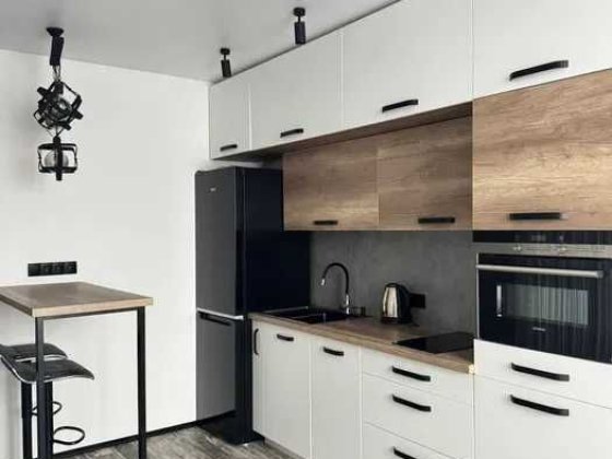 Нова квартира на Митниці, помісячно Черкассы