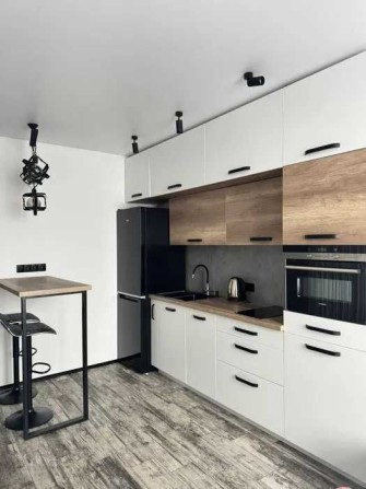 Нова квартира на Митниці, помісячно - фото 1