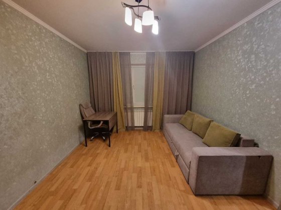 1 кімнатна Оренда  Голосіївський метро іподром Смолича 6 вільна газ Київ