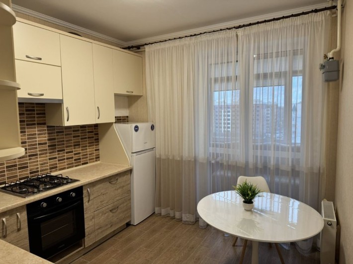 1-кімнатна . Власник, пр Перемоги 119а - фото 1