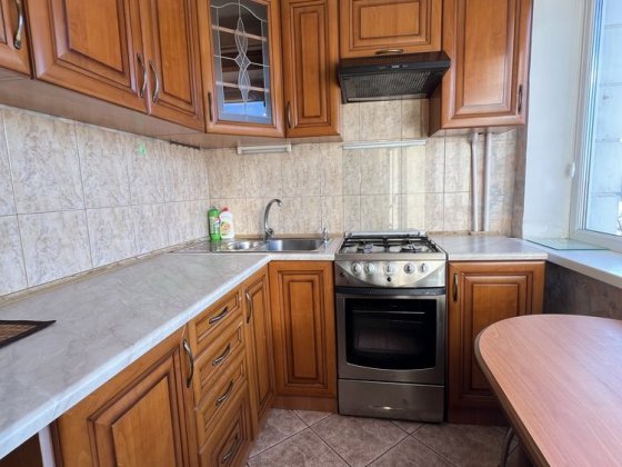 Оренда видової 2-квартири Русанівська набережна 8 Киев