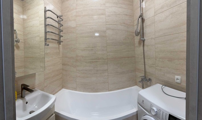 Сдам квартиру 2 х кімнатну біля Делікату водоканал* Громова - фото 1