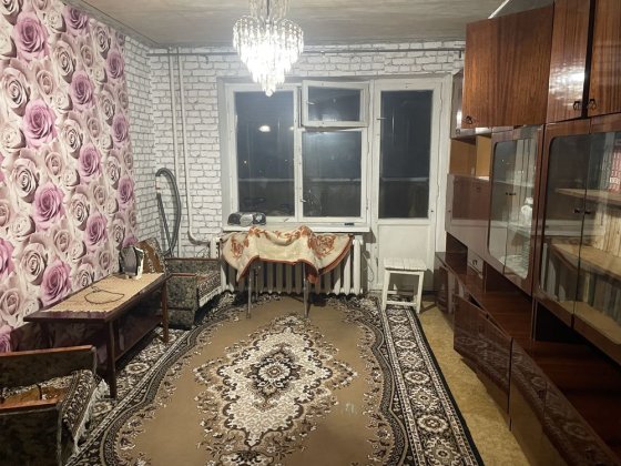 Сдам 1 комн. Тополь 2 дом 40 Днепр