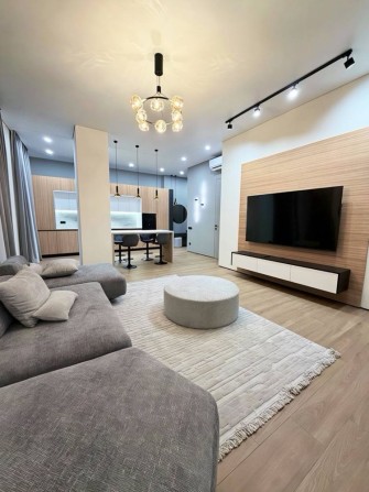 Сдам 2 к квартиру ЖК LOFT WHITE центр - фото 1