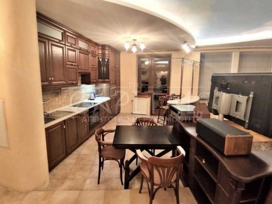 Оренда / Квартира / 115 м2 / вул. Павлівська 18 / Шевченківський район Киев