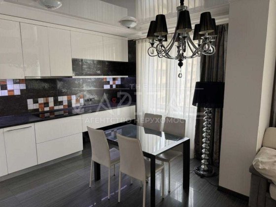 Оренда  3кімнатна квартира в  ЖК Златоустівський Киев