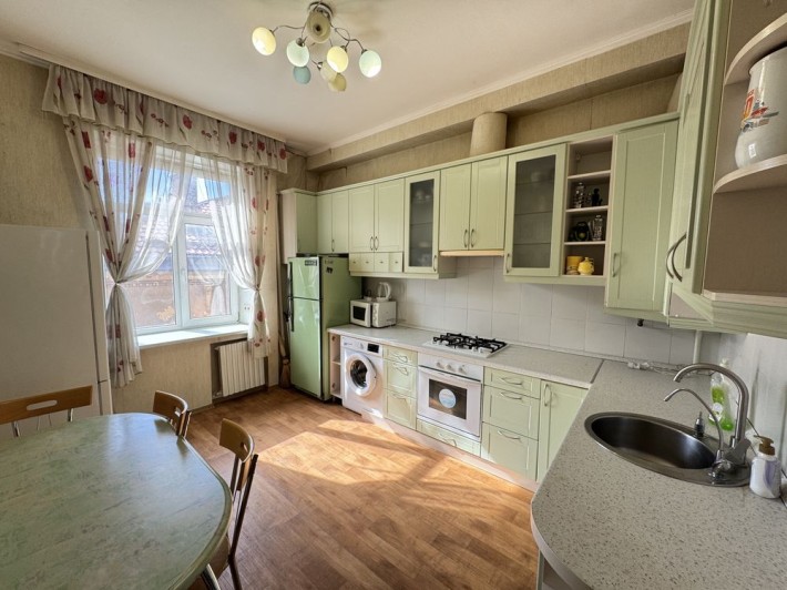 Оренда кварртири у самому центрі міста - фото 1