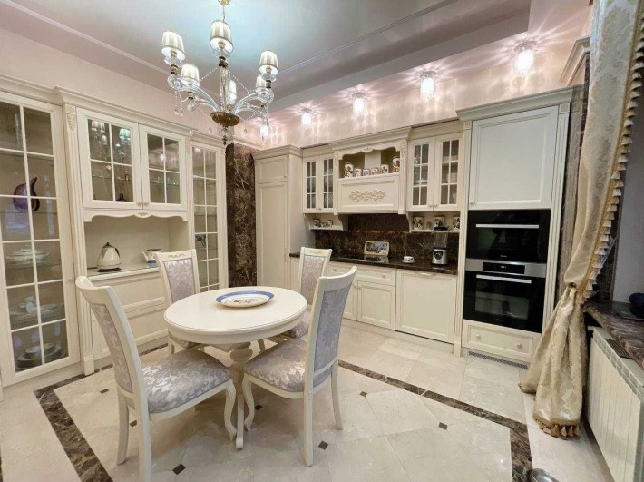 Оренда Богдана Хмельницького 58а Стильний ремонт 2к 80кв ЦЕНТР БЕЗ% - фото 1