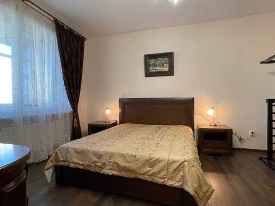 Топ пропозиція! 3 кім квартира бул. Лесі Українки 21, м.Печерська 1хв Киев