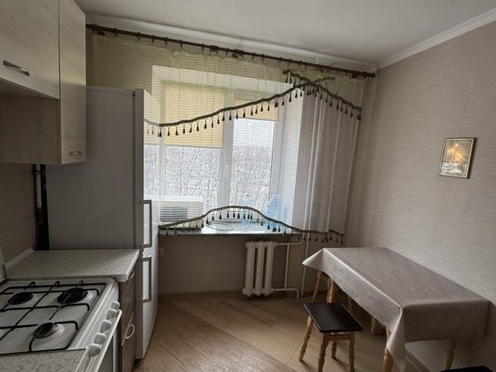 Здається 1 кімнатна на Вацківському з ремонтом. Житомир