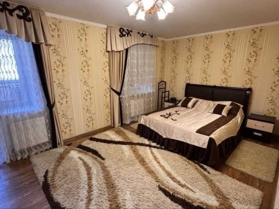 RLT S01 Оренда затишної 2 кімнатної квартири з великою кухнею, Масани Чернигов