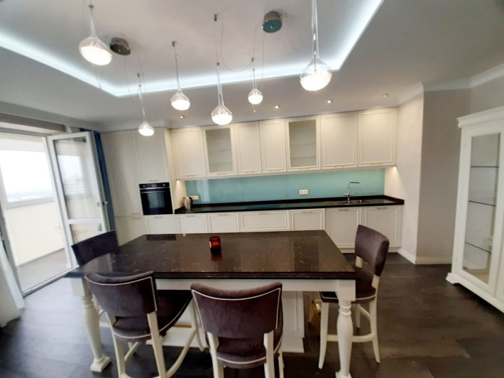 Сдам 2комн квартиру в жк Лайтхаус  112м2  парк Шевченко  Нагорный - фото 1