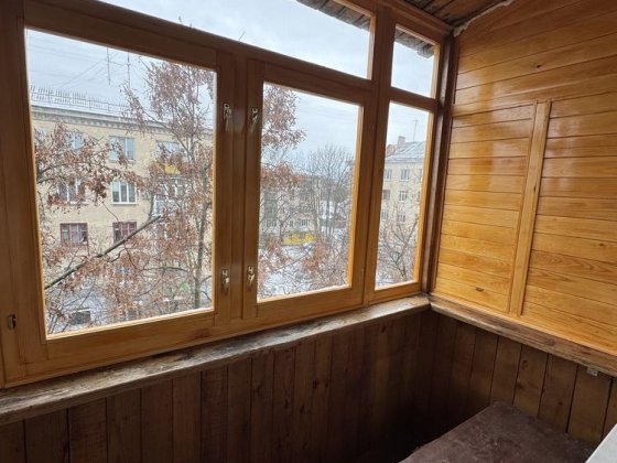 Здається 2 кімнатна квартира на Київській.Цум. Житомир