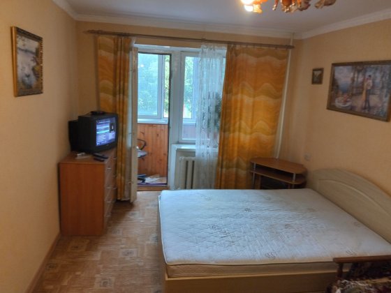 Вільна. Центр,однокімнатна квартира на короткий термін або довготривал Житомир