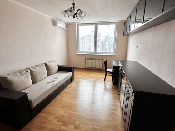 Оренда 2 кімнатної квартири Дарницький район  Київ метро Осокорки 5 хв Киев