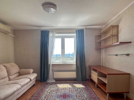 довгострокова оренда 1 кімнатної квартири недалеко від метро Оболонь Київ