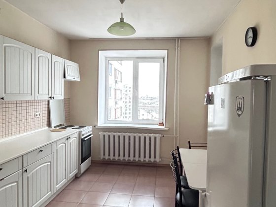 НАУ!3кімн.кв.82м2, вул.В.Верховинця,10 Киев