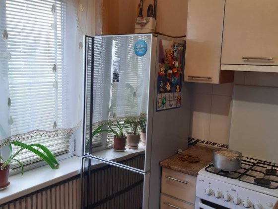 Оренда 1 кв. вул. Днiпровськi Пороги Бородинський