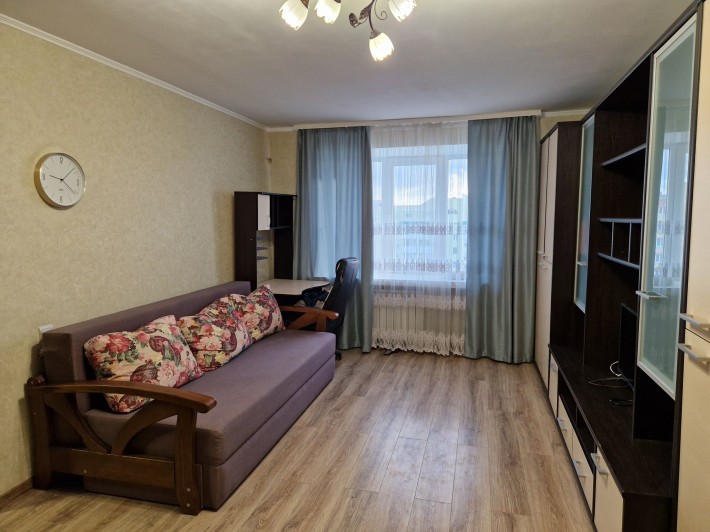 Довгострокова оренда квартири на Слов'янці Л. Ратушної - фото 1