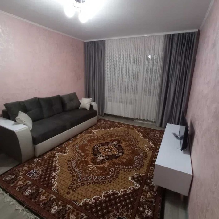 Сдам 2-х комнатную квартиру ул. Надежды Алексеенко - фото 1