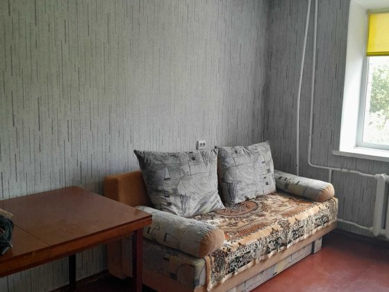 оренда  ДВОХ  кімнат в гуртожитку, ремонт , меблі , побутова техніка. Житомир