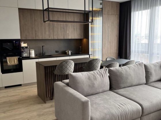 Правый Берег 3 х комн кв . - 3 этаж / Свет не отключают Запоріжжя