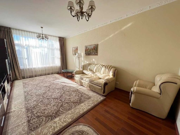 Оренда 1к Голден Парк Парково-Сирецька 4в. Поруч Зелений острів. - фото 1