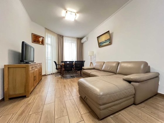 Комісія–0%, 3к, 106м2, Черчилля 43 (Червоноткацька 43), м.Чернігівська Киев