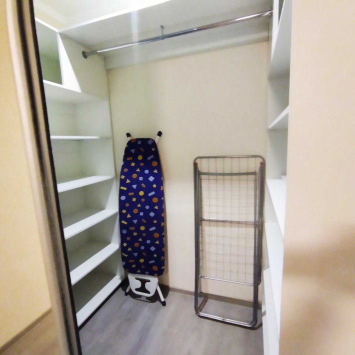 Сдам 1 к в центре на короткий или долгосрочный период можно с питомцем - фото 1