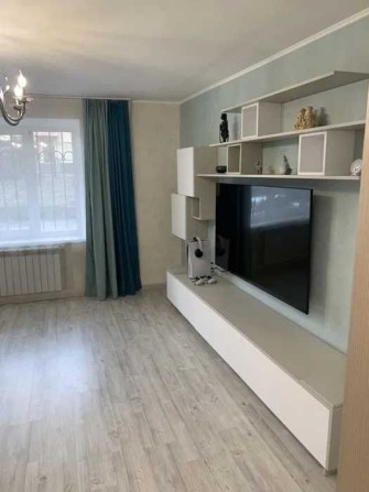 Сдам!2 комнатную квартиру с хорошим ремонтом! - фото 1