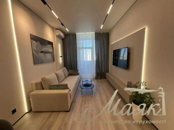 Оренда 2 кімнатної квартири 56 м², ЖК Manhattan City Киев