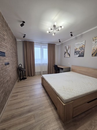 Оренда дуже гарної 1кім кв в новобудові р-н бл. Замостя в. Янгеля - фото 1