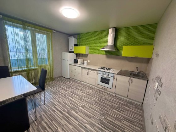 1-кімнатна квартира з автономним опаленням. Світло не вимикають. Чернігів