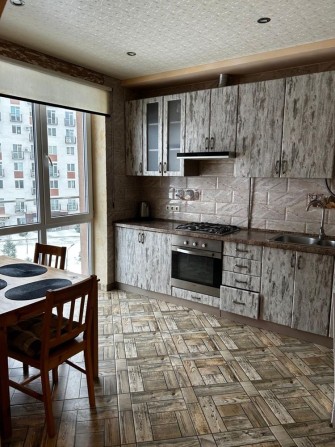 Здається 2-х кімнатна квартира ЖК Фаворіт - фото 1