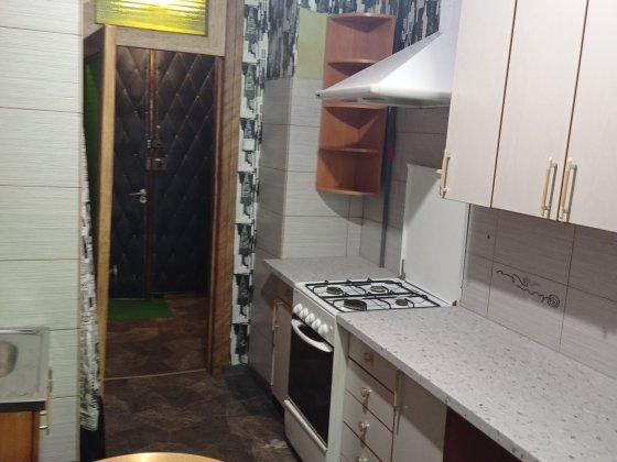 Сдам 2к.кв.по ул Старокозацкой д.1,43м2,7000грн Днепр