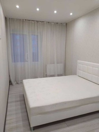 Сдаётся 2х комнатная квартира в ЖК Счастливый , Запорожское шоссе 32 - фото 1