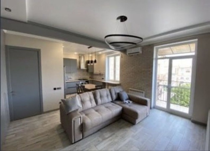 Сдается 2-х комн. кв. в центре - фото 1