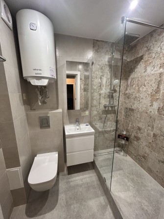 Оренда 2-х кімнатної квартири ж/м Перемога - фото 1