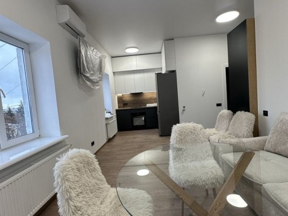 **ЦЕНТР! Перша Оренда 1-К Преміум Класу! Красна Площа Чернігів