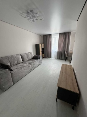 Здам 1-кімнатну квартиру пр. Поля \Славутич - фото 1