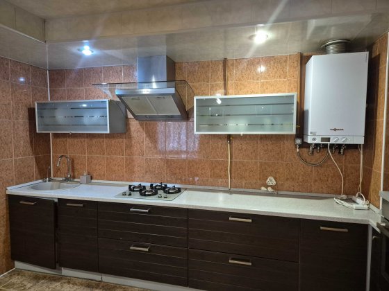 Здається 4_х кімн. квартира .Кінцева Вишеньки Винница