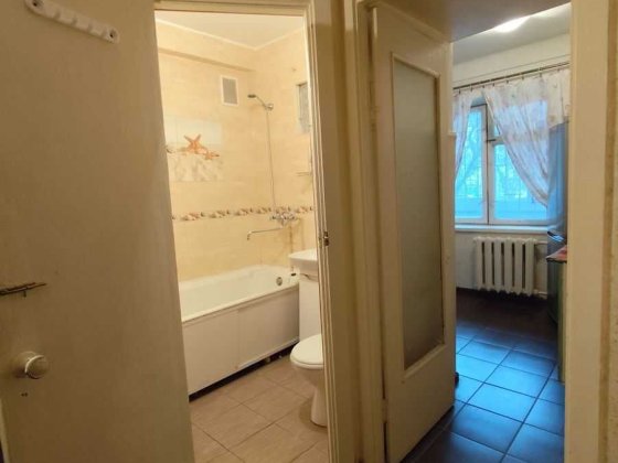 1-кімн. Зодчих,40 Апрель Курбаса швидкісний трамвай ГАЗ Киев